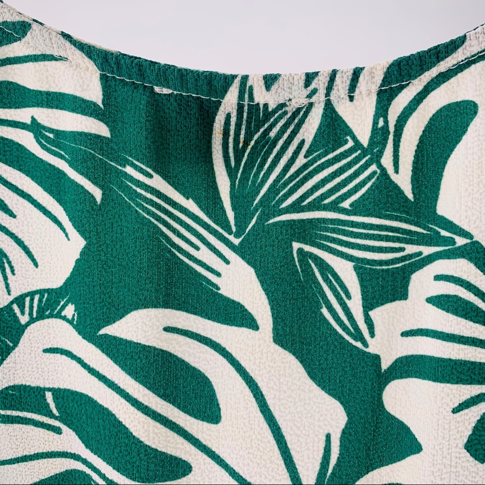 Show Me your MuMu Monstera Romper - Picture 16 of 16
